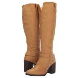 MIA Hamilton Block Heels
